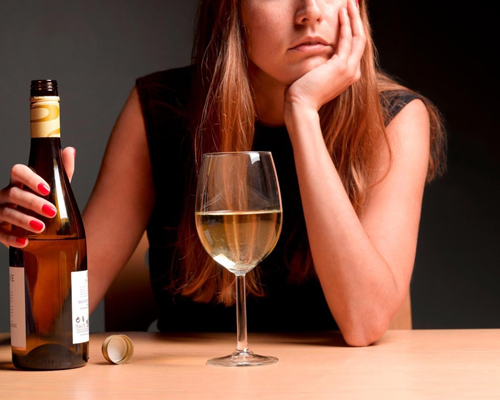 Анонимное лечение женского алкоголизма в Ковдоре